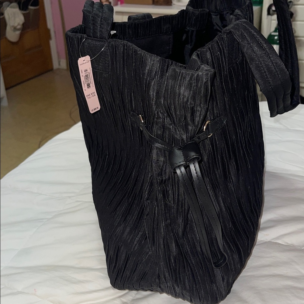 Black Victoria’s Secret Women's Tote Bag - Picture 6 of 10